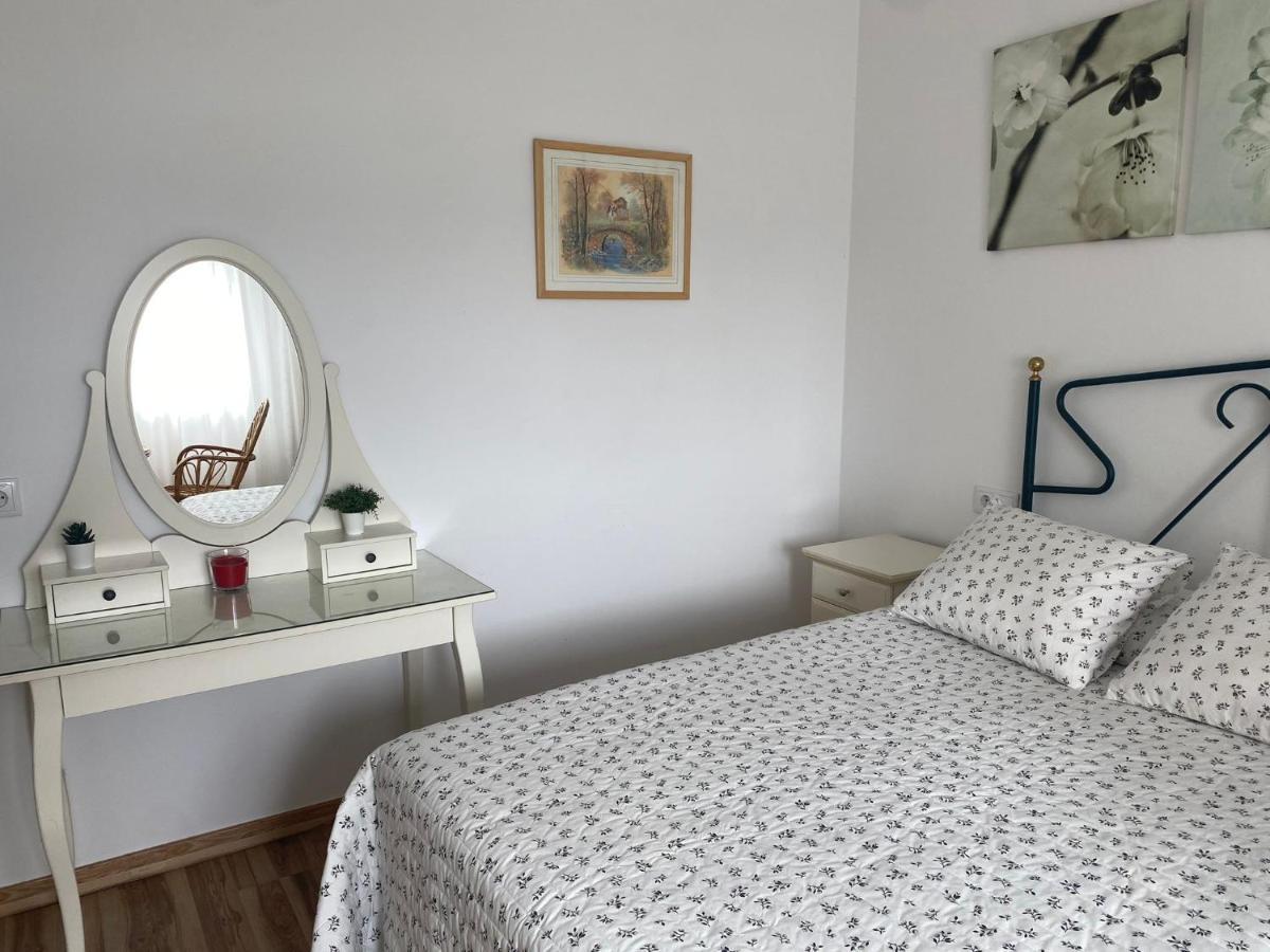 Pepona's House - Parking, WIFI, Netflix y HBO Apartamento O Grove Exterior foto